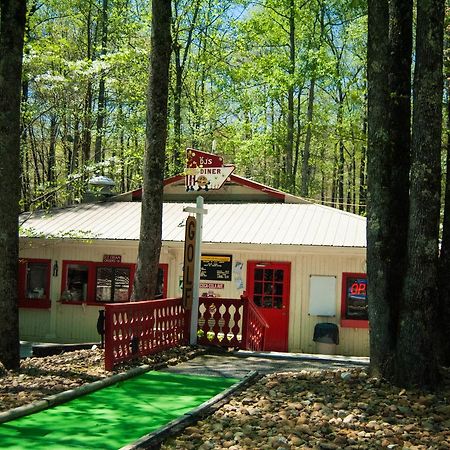 Country Hideaway At Mountain Lakes Resort Cleveland Exterior photo